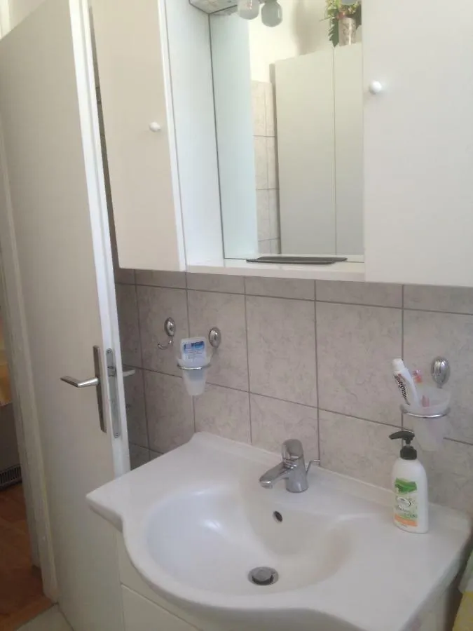 Ulica Antuna Mihanovica 51A Split